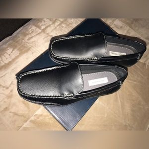 JOSEPH ABBOUD HERITAGE Black loafers